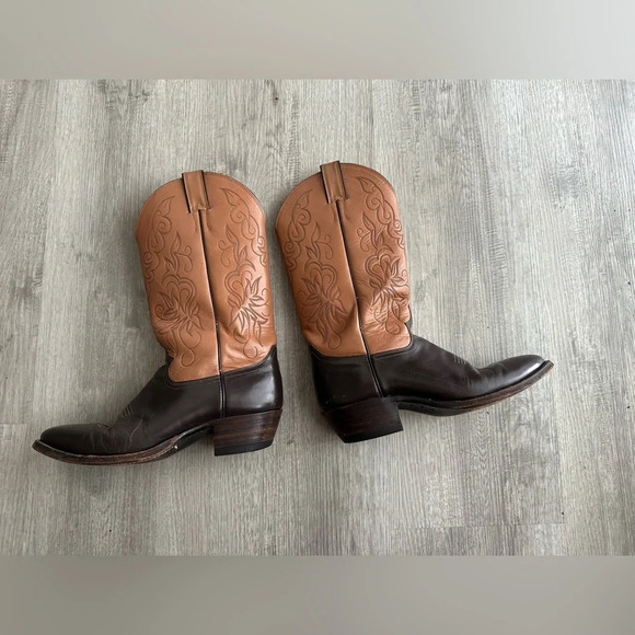 Justin J 5412 Brown Tan Genuine
Leather Cowboy Western Mid Calf Boots Sz 9 D - Picture 2 of 4